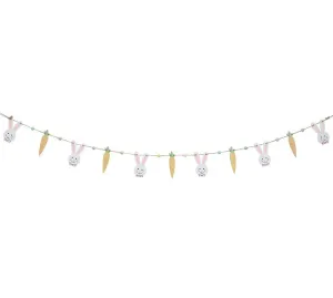 BUNNY CARROT GARLAND