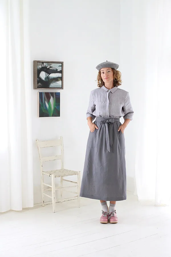 CHAMBER APRON IN GREY LINEN
