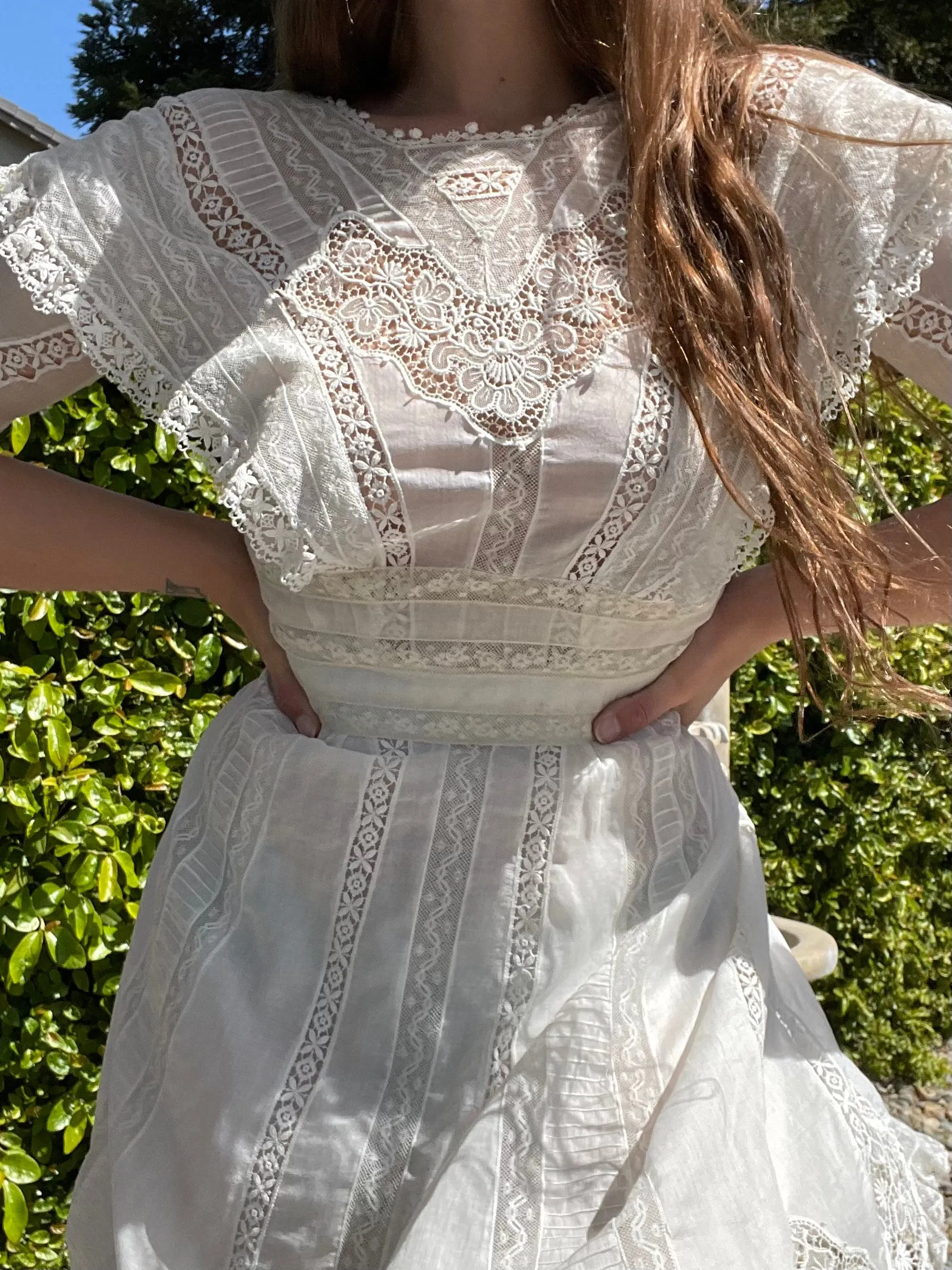 Edwardian Cotton Lawn Lace Trim Capelet Day Dress